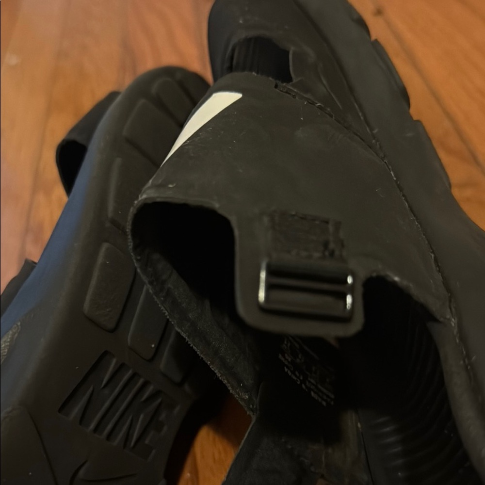NIKE Black Slide Sandals Classic Comfort women’s size 8 EUC - Picture 6 of 6